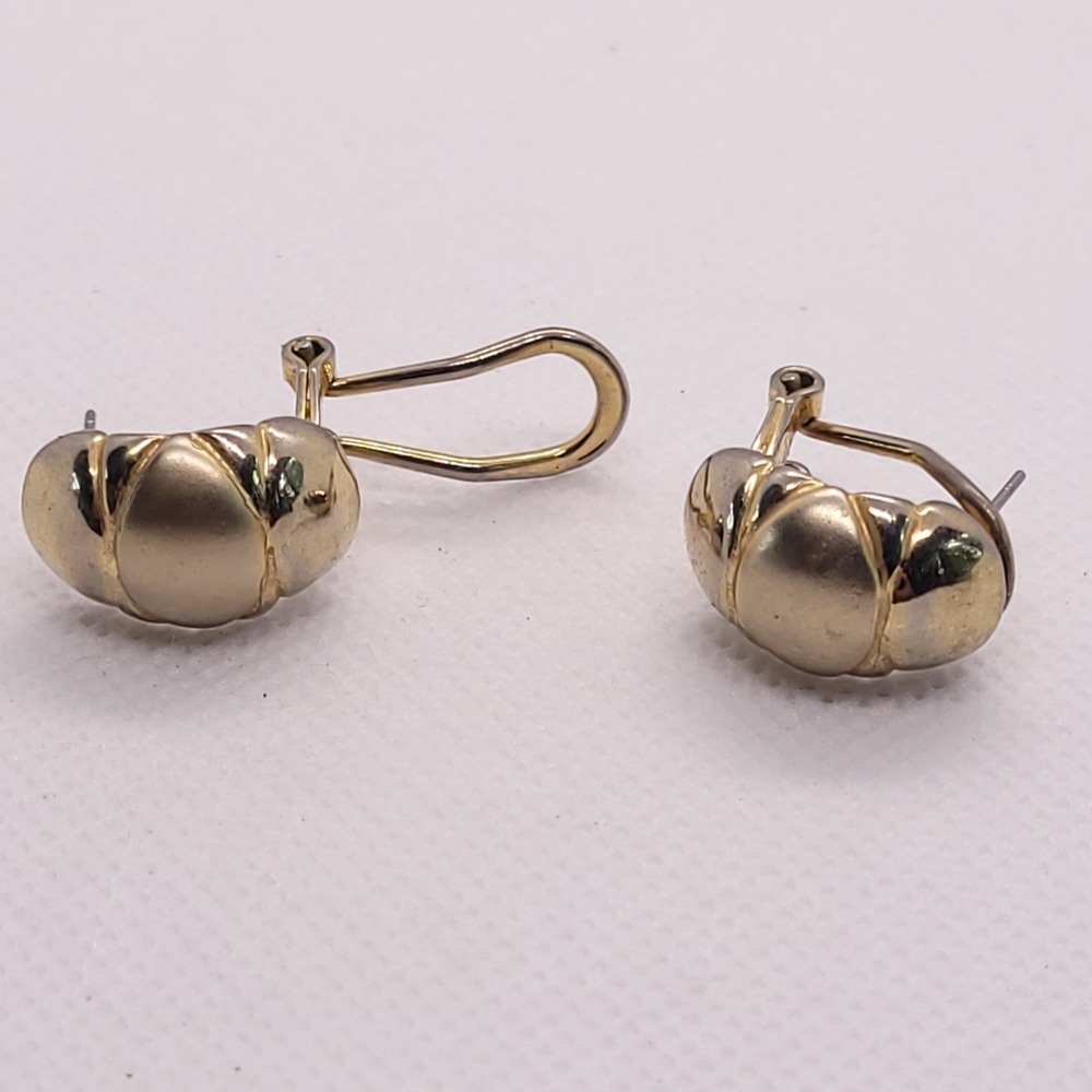 Vintage 1980s Gold Tone Modernist Sculptural Petal Omega Back Earrings